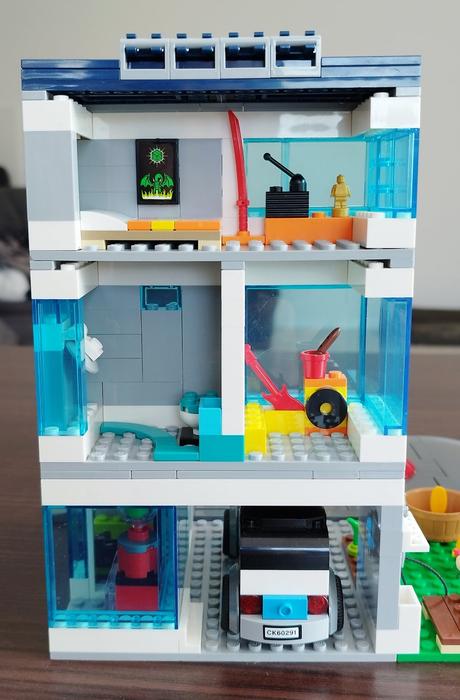 Lego city 60921 rodinný dom + elektromobil,