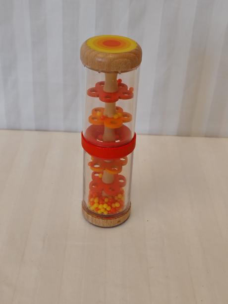 Dažďový stĺp drevený, montessori hrkálka, djeco,