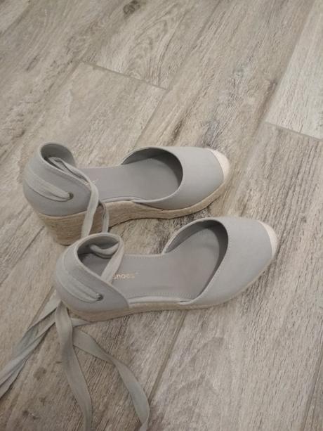 Espadrilky nenosené nove, 36