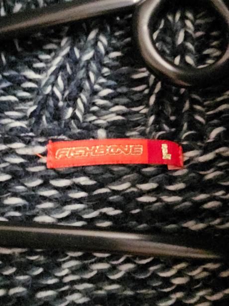 Predám unisex sveter na zips, fishbone,m