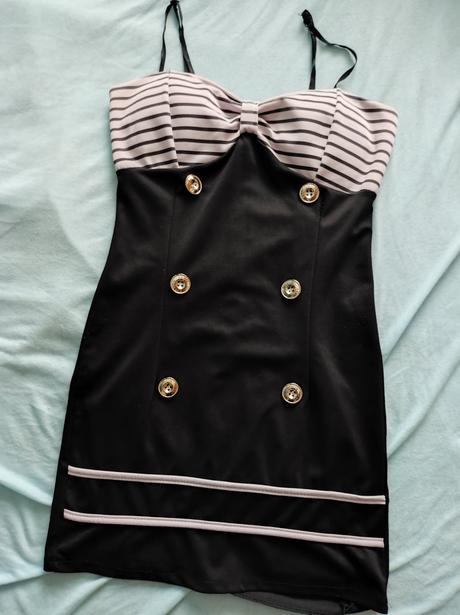 Elegantné minišaty, xs