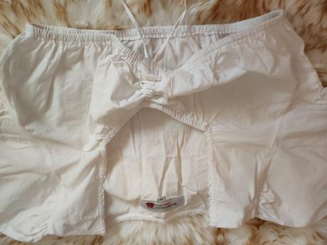 Blúzkový crop top, 44