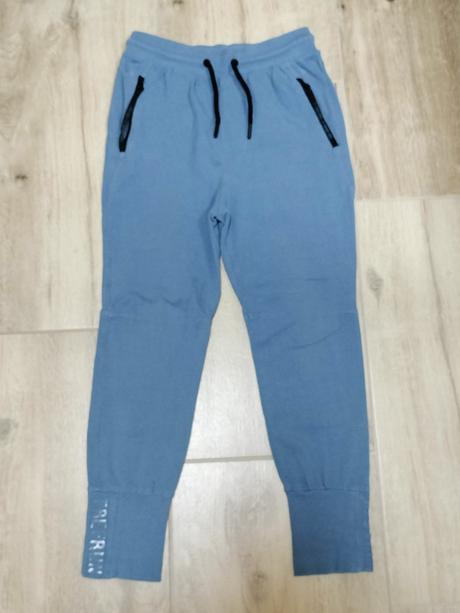 Tepláky, reserved,152