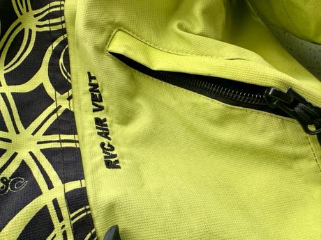 Lyžiarska bunda, 134