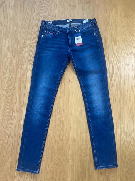 Rifle tommy hilfiger tommy jeans nove, tommy hilfiger,32