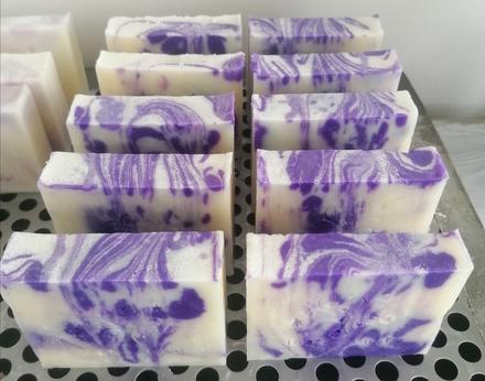 Prírodné mydlo,