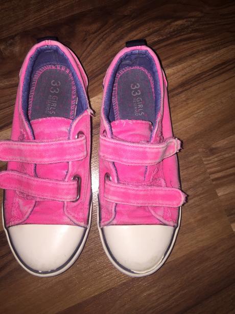 Tenisky na donosenie, reserved,33