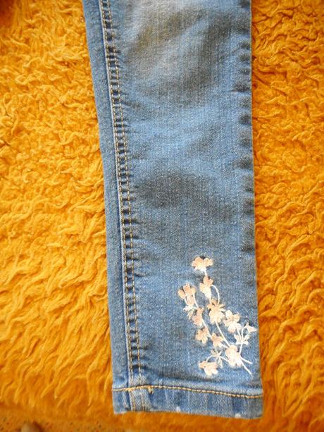 Dievčenské slim rifle 134cm, 134