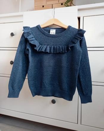 Lesklý svetrík s volánom vrs 98/104, 104