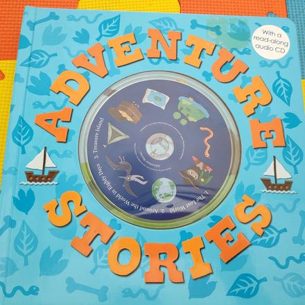Adventure stories pevná väzba kniha s cdčkom c,
