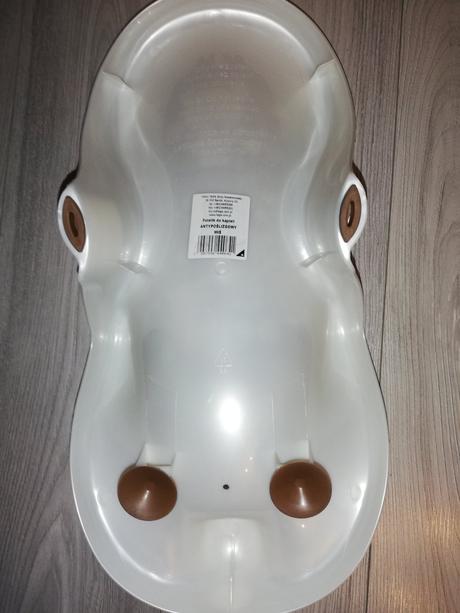 Lehátko na kúpanie,