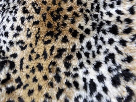 Zbytok umelej kožušiny,