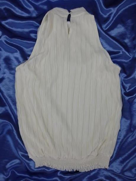 Spoločenský plisovaný top, 44