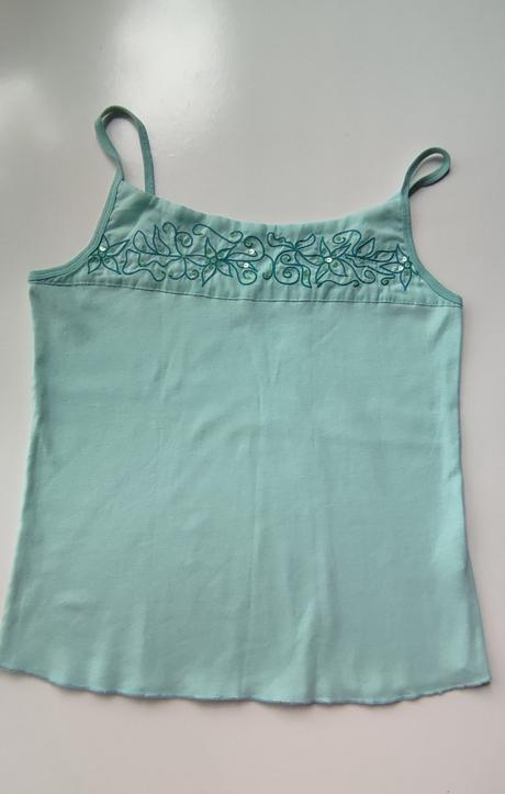 Tielko s výšivkou, burton,l