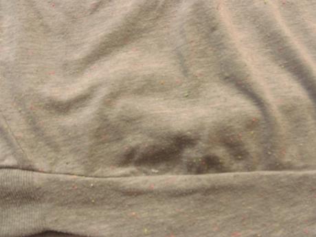 Mikina s farebnými bodkami, 146