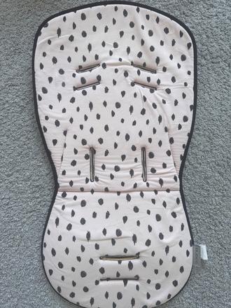 Podlozka do kocika pinkie dots, pinkie