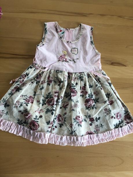 Pekne šaty 2-3 roky, 98