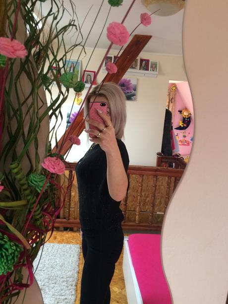 Ciernozlatý svetrik, s