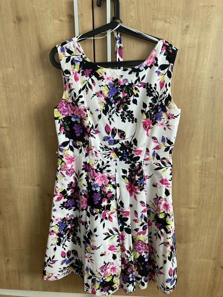 Farebne saty, f&f,44