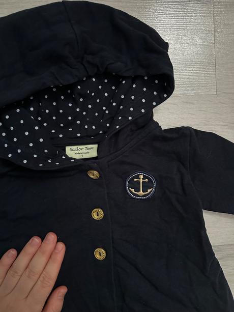 Námornícky svetrík, 80