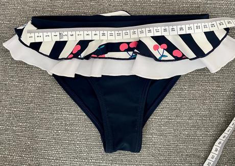 Dievčenské plavky, 110