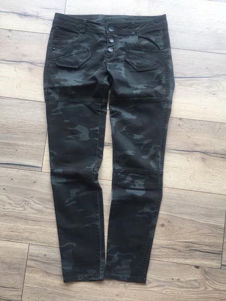 Nohavice, benetton,36