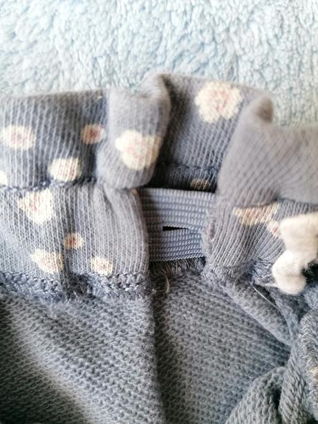 Modré kvietkovane teplaciky, h&m,80