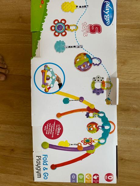 Playgro - hrazdička so závesnými hračkami, 