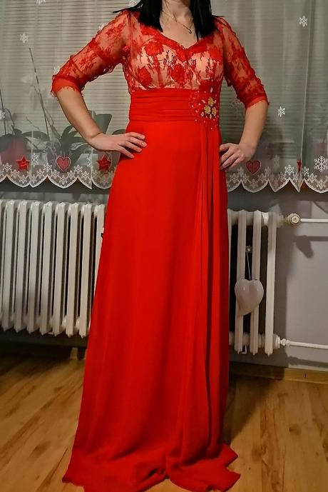 Spoločenské šaty, m