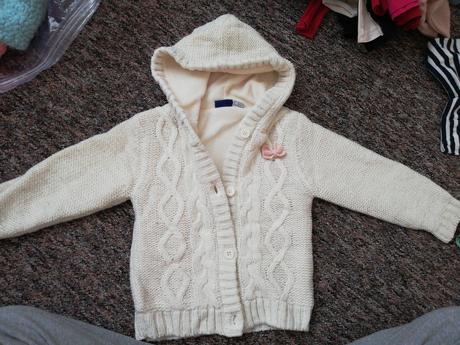 Svetrik/bunda, lupilu,86
