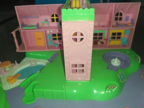Polly pocket polly's dream world,
