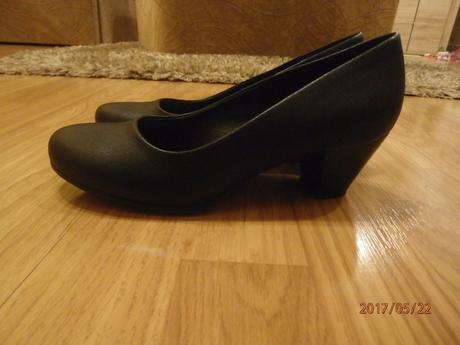 Poltopánky, graceland,36