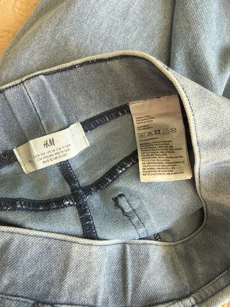 Úzke strecove rifle jeggins, h&m,152
