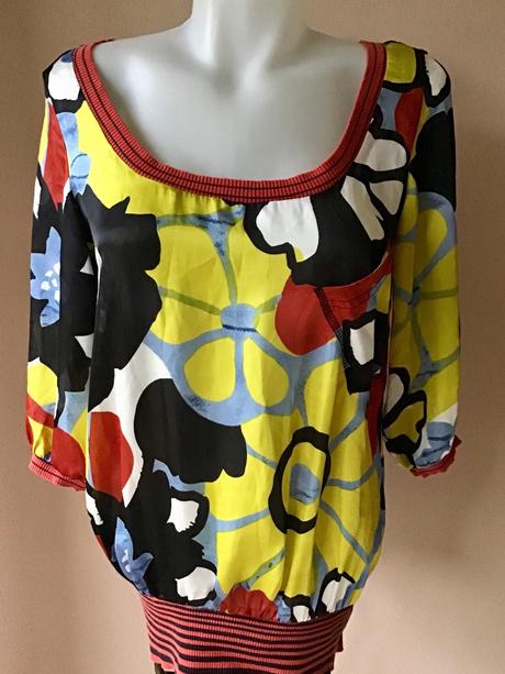 Krasna bluzka/666, next,38