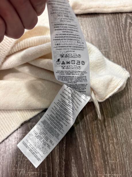 Guess damsky svetlobéžovy komplet s, guess,s