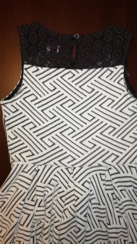 Dievčenské šaty na 7-8 rokov, f&f,128