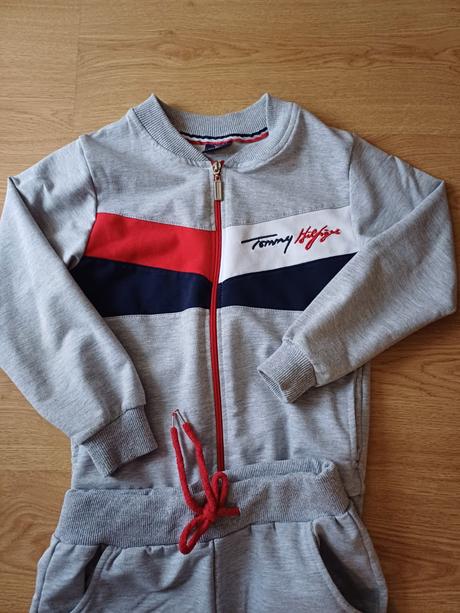 Teplakova suprava, 128