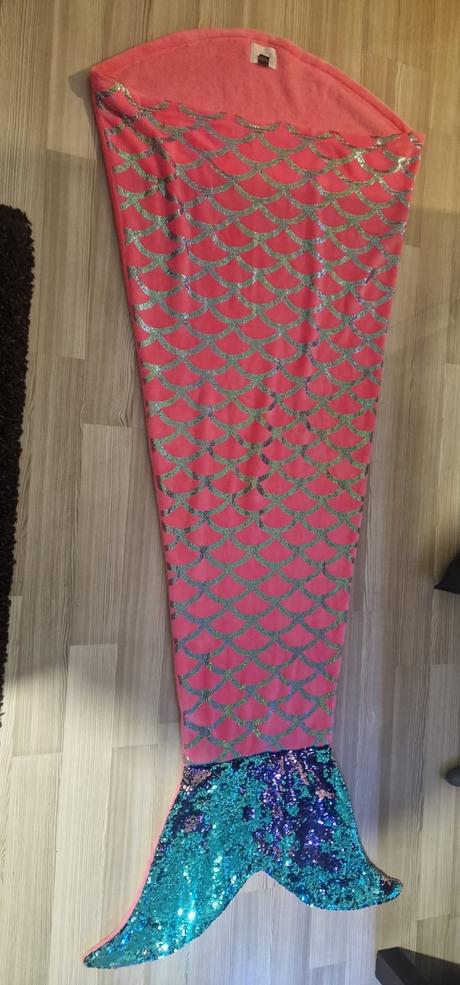 Domace oblecenie "ryba" velkost od cca 164 po m, f&f,164