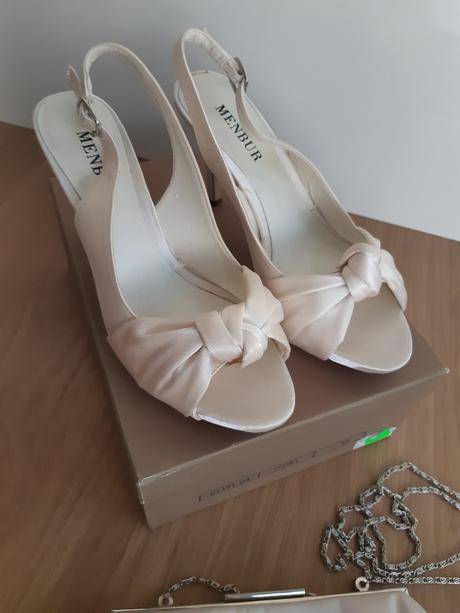 Elegantné sandále menbur + kabelka, 39