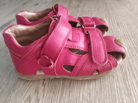 Celokožené sandále, protetika,25