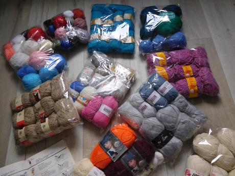 Vlna na ďalšiu tvorbu, čelenky, ponožky, čiapky,,