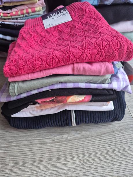 Balik dievčenskeho oblečenia 134/140(8-10rokov), 122–134