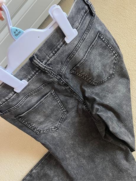 Čierne a šedé legino rifle, f&f,m