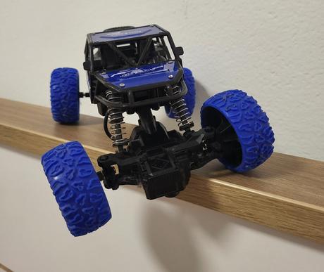 Terénne auto na diaľkové ovládanie, 