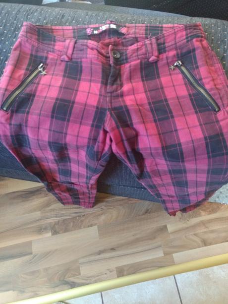 Karovane nohavice, s