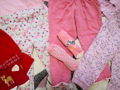 Dievčenské tepláky + dlhé tričká veľkosť 98 balík, 86–98