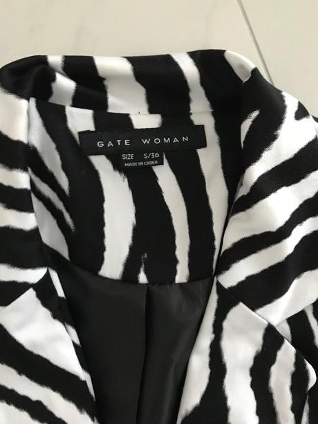 Zebrie sako, gate,s