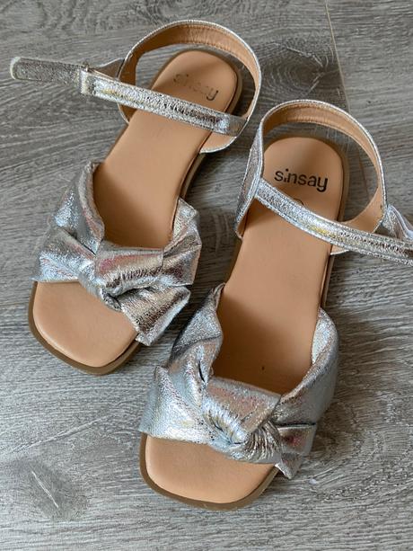 Strieborne sandalky, sinsay,32