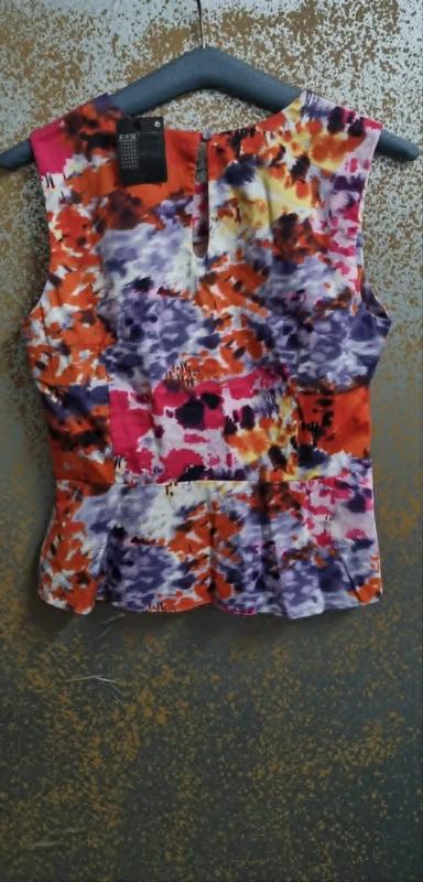 Damsky top atmosphere vel. 44, atmosphere,44