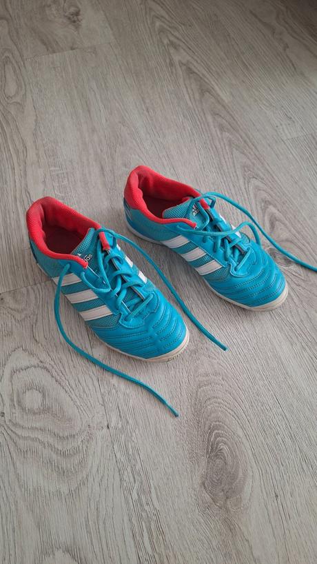 Halovky adidas, adidas,39
